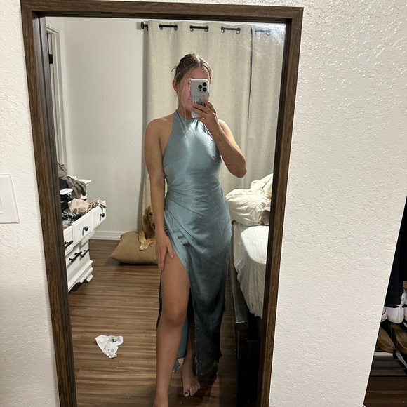 Hello Molly sage midi dress - Picture 3 of 4